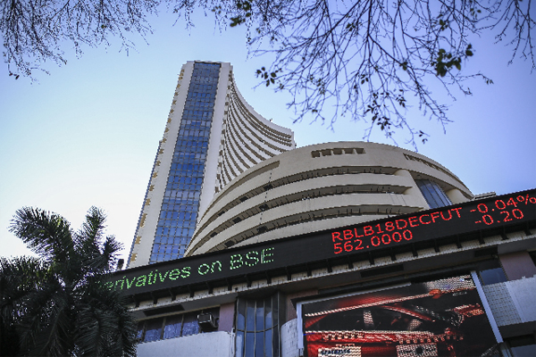 बॉम्बे स्टॉक एक्सचेंज को उड़ाने की धमकी, बढ़ाई गई सुरक्षा