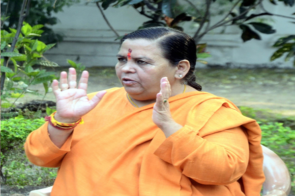महाकाल की शरण में पहुंचीं उमा भारती, हिंदू राष्ट्र और हिंदू राज्य में बताया फर्क