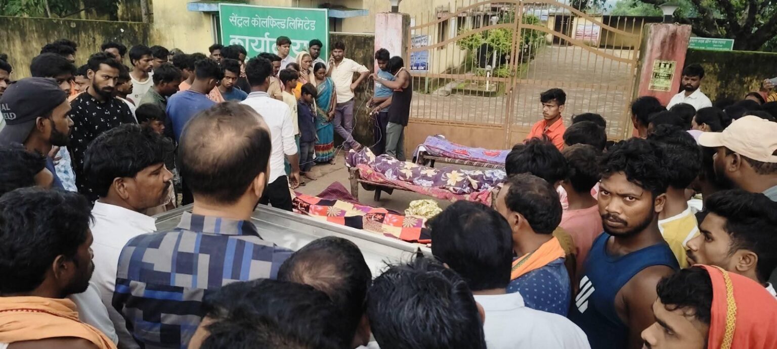 करमा परियोजना में कुजू जीएम, सिक्योरिटी इंचार्ज और सुरक्षा कर्मियों के खिलाफ प्राथमिकी दर्ज