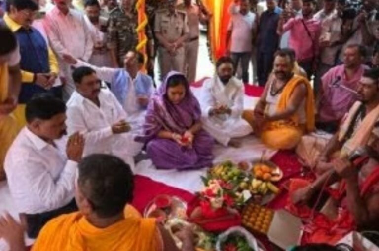 विश्व प्रसिद्ध देवघर श्रावणी मेला का वैदिक मंत्रों के साथ हुआ शुभारंभ