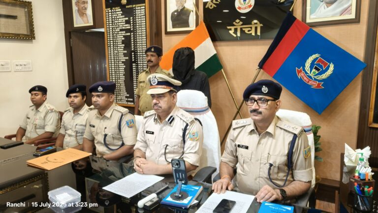 रांची के पंडरा में चेन छिनने मामले में मोनू गिरफ्तार, सोना बरामद