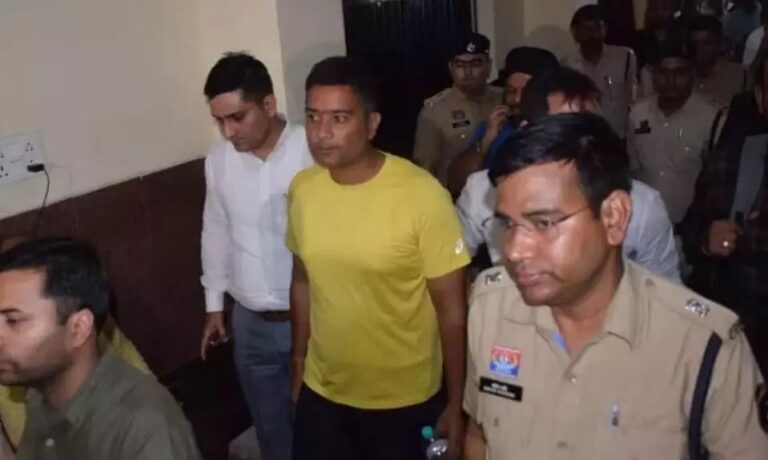 अदालत ने छत्तीसगढ़ के पूर्व सीएम के बेटे चैतन्य बघेल को 5 दिन की रिमांड पर भेजा
