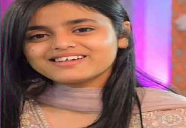 बिहार के मोतिहारी की आराध्या सिंह ने हनुमान चालीसा का 234 भाषाओं में किया अनुवाद