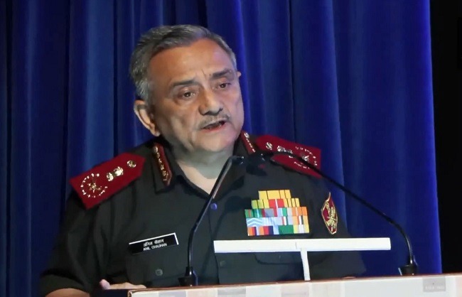 ऑपरेशन सिंदूर जारी, सेनाएं किसी भी दुस्साहस का जवाब देने के लिए 24 घंटे तैयार : सीडीएस