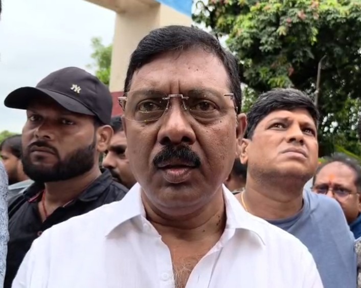 विशेष समुदाय के दबाव में हुई राजेश की गिरफ्तारी : रोशन लाल चौधरी