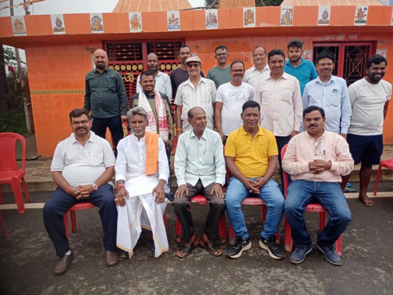 दलादली चौक दुर्गा पूजा समिति के अध्यक्ष बने सुधीर महतो
