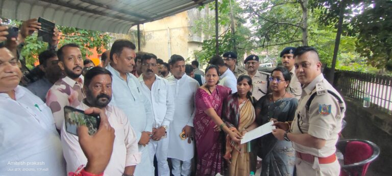 रामगढ़ में हिंदू नेता की गिरफ्तारी पर भड़की भाजपा, राष्ट्र विरोधी ताकतों को संरक्षण दे रही सरकार : मनीष जायसवाल