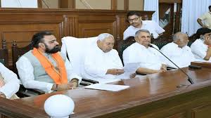 पत्रकारों की बढ़ी हुई पेंशन को नीतीश कैबिनेट से मंजूरी, युवा आयोग में 6 पद, 41 एजेंडों पर लगी मुहर