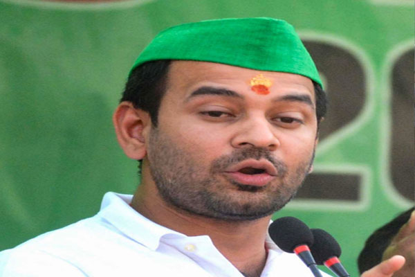 बिहार में नई पार्टी बनाने की अटकलों के बीच तेज प्रताप यादव का नया सोशल मीडिया पेज लॉन्च