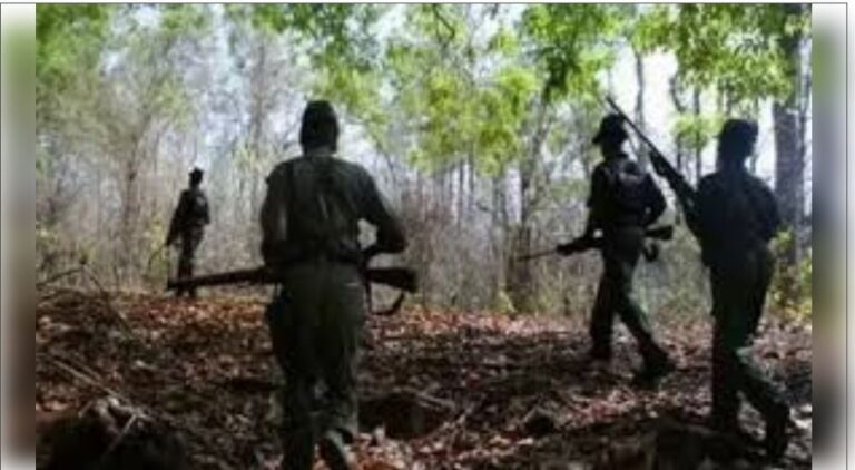 चाईबासा में पुलिस के साथ मुठभेड़ में एक नक्सली ढेर, एसएलआर राइफल बरामद