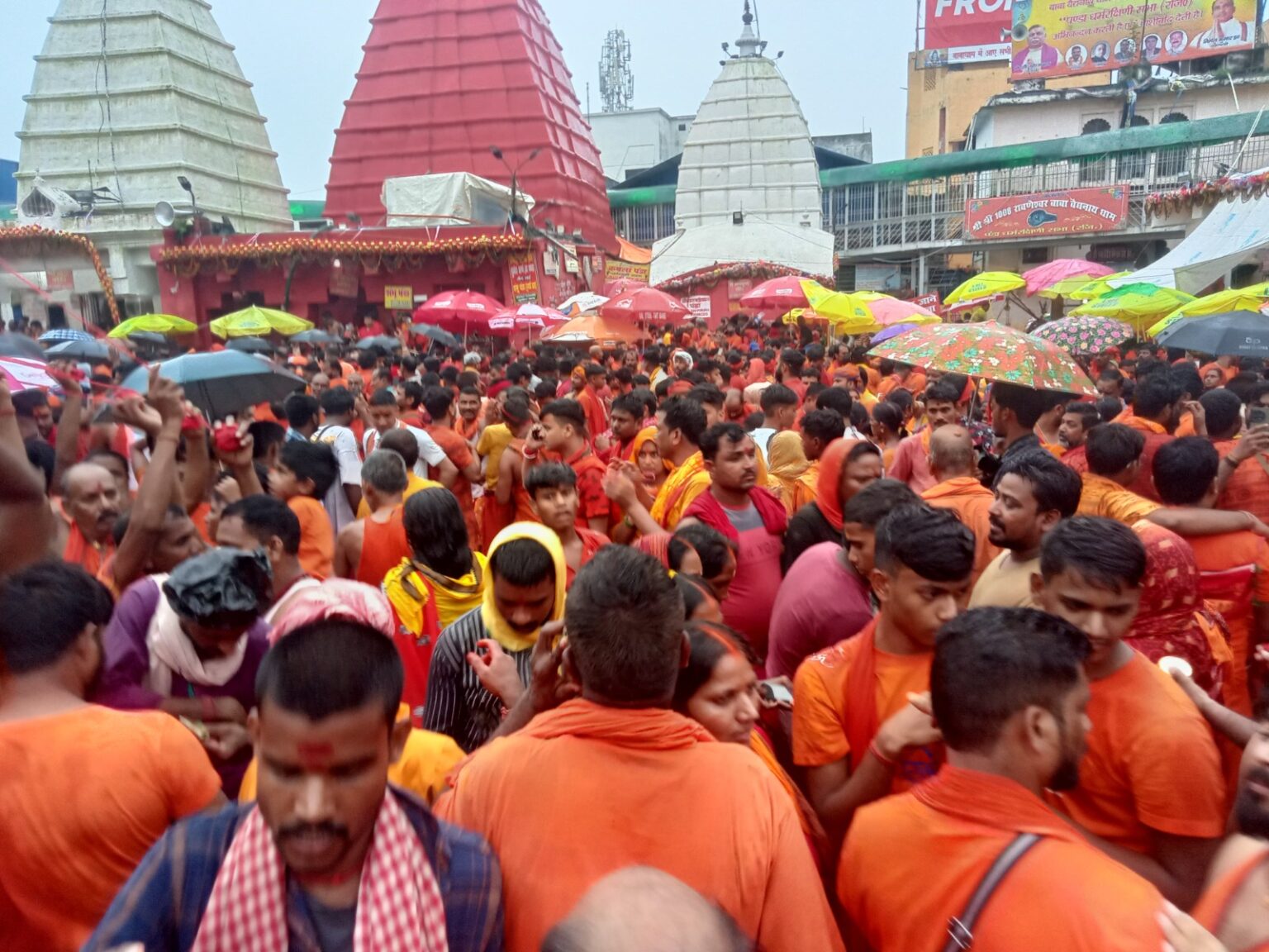 देवघर के बाबा बैद्यनाथ धाम में अबतक 45.75 लाख से अधिक श्रद्धालुओं ने किया जलार्पण