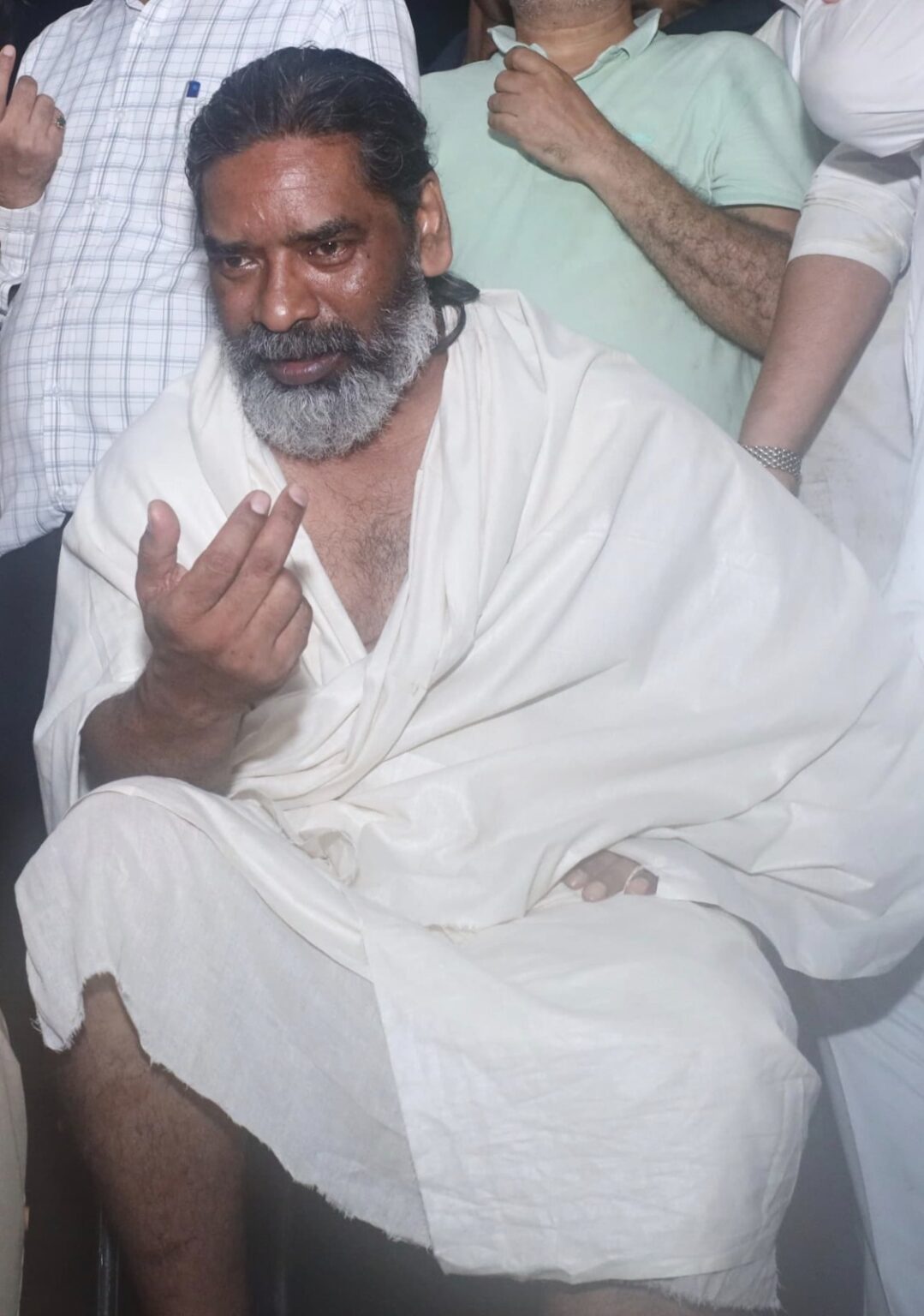 दिशोम गुरु के श्राद्धकर्म तक मुख्यमंत्री हेमंत सोरेन नेमरा में रहेंगे
