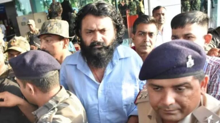 पीएलएफआई सुप्रीमो दिनेश गोप गिरफ्तार, ईडी ने शेल कंपनियों में निवेश का किया खुलासा