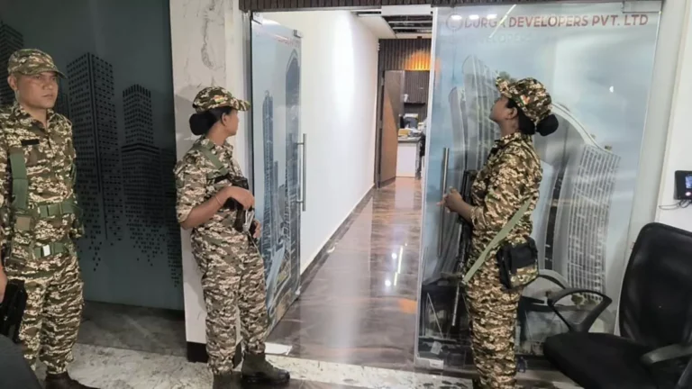 ईडी की बड़ी कार्रवाई, जमीन घोटाले के मामले में कांके रिसॉर्ट समेत कई ठिकानों पर छापेमारी