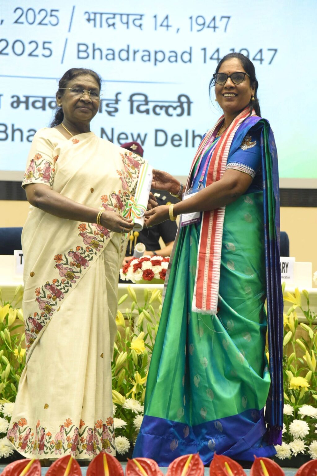 राष्टÑपति ने 81 शिक्षकों को किया सम्मानित, बोलीं- स्मार्ट क्लासरूम की तरह स्मार्ट टीचर जरूरी