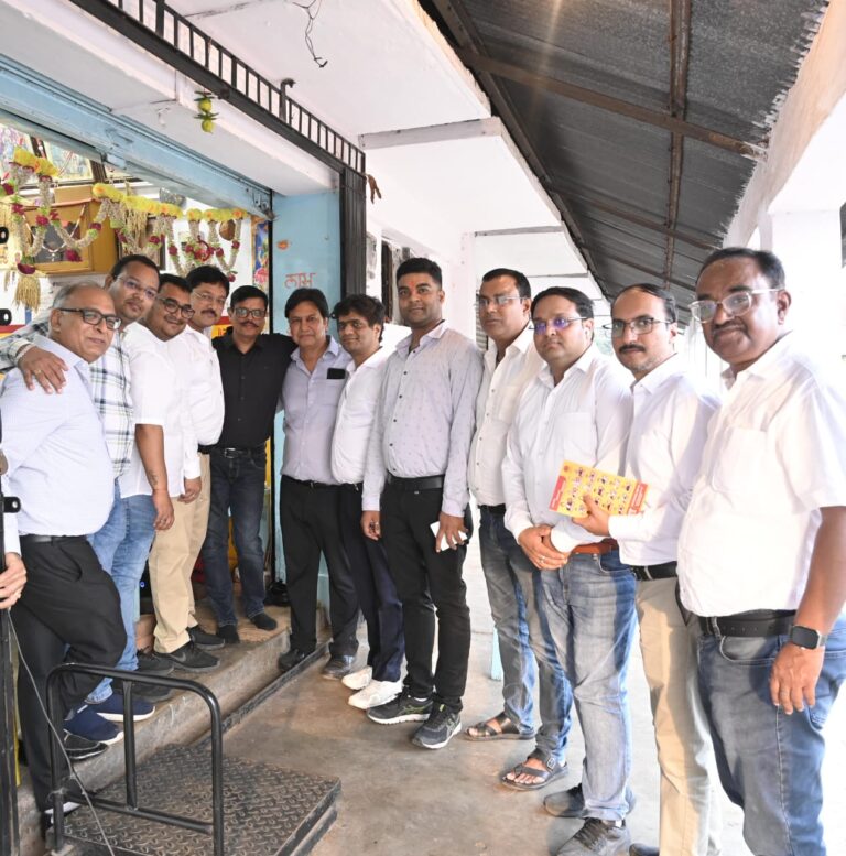 चेंबर चुनाव : आदित्य मल्होत्रा ने पंडरा बाजार में व्यापारियों से मांगा समर्थन