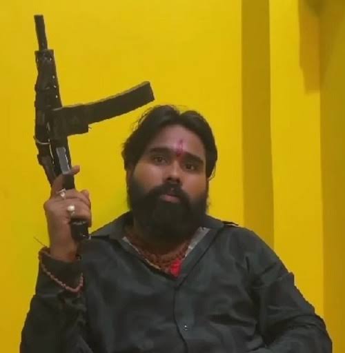 चतरा में इनामी गैंगस्टर उत्तम यादव एनकाउंटर में मारा गया