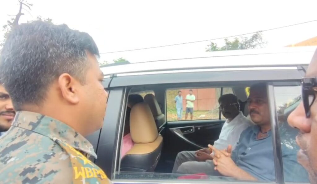 बंगाल पुलिस ने कोटशिला जाने से सुदेश महतो को रोका