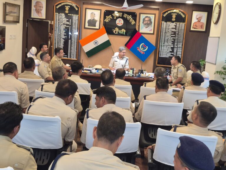 दुर्गा पूजा में पांच हजार जवानों की होगी तौनाती