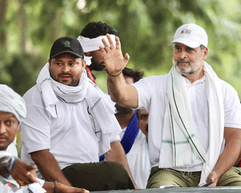 राहुल की वोटर अधिकार यात्रा से उत्साहित कांग्रेस का सम्मानजक और जिताऊ सीटों पर फोकस