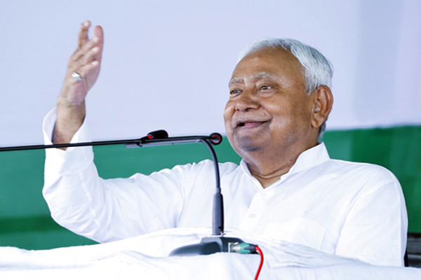 बिहार में आंगनबाड़ी सेविका और सहायिकाओं का बढ़ा मानदेय, नीतीश ने किया ऐलान