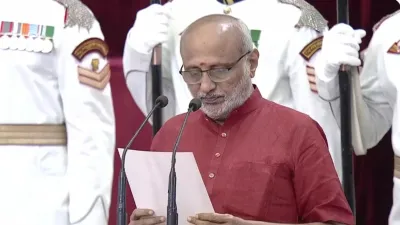 सीपी राधाकृष्णन ने उपराष्ट्रपति पद की शपथ ली, जगदीप धनखड़ भी रहे मौजूद