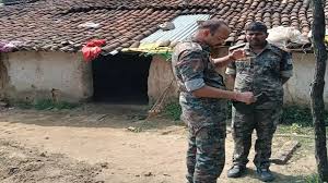 लोहरदगा में ट्रिपल मर्डर, पति-पत्नी और बच्चे की कुदाल से काटकर हत्या, दहशत