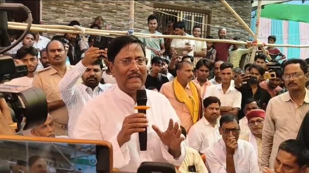 कांग्रेस में हाथी-घोड़ा का हो रहा खेल, विधायक अफाक आलम ने प्रदेश अध्यक्ष पर लगाया आरोप