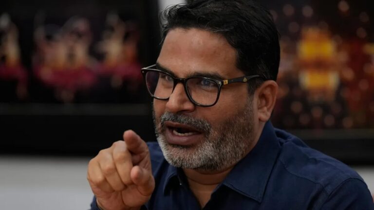 जन सुराज प्रत्याशी ने नाम वापस लिया, प्रशांत किशोर को सीतामढ़ी में झटका