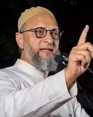 जल्द जमीन पर आओगे, सीमांचल में ओवैसी ने तेजस्वी को किया चैलेंज