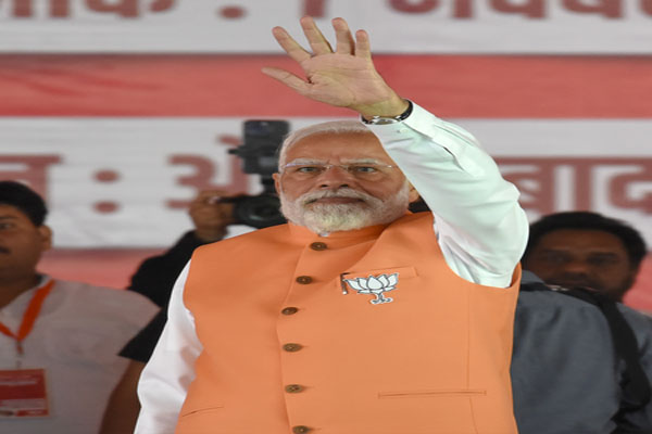 भारत रत्न लालकृष्ण आडवाणी को पीएम मोदी ने दी जन्मदिन की शुभकामनाएं