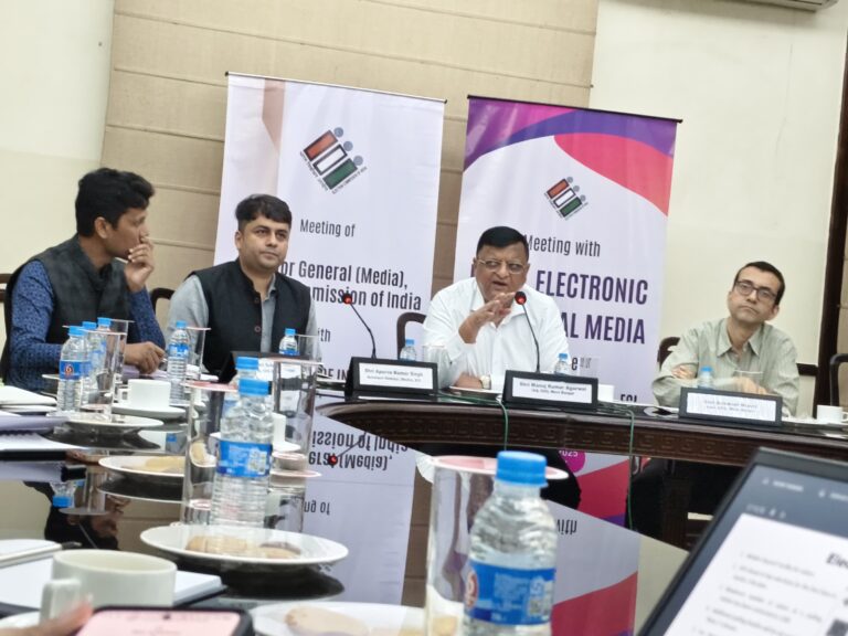 SIR सर्वे में पश्चिम बंगाल की मतदाता सूची में बड़े खेल का खुलासा, 57 लाख नाम हटाने की तैयारी