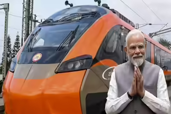 पीएम मोदी आज वंदे भारत स्लीपर ट्रेन को दिखाएंगे हरी झंडी, जानें खासियत