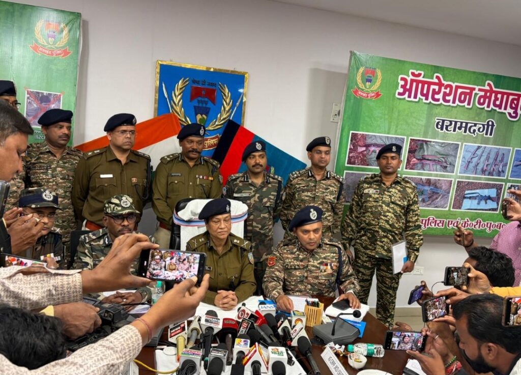 सारंडा जल्द पूरी तरह नक्सल मुक्त हो जाएगा, झारखंड के डीजीपी का बड़ा बयान