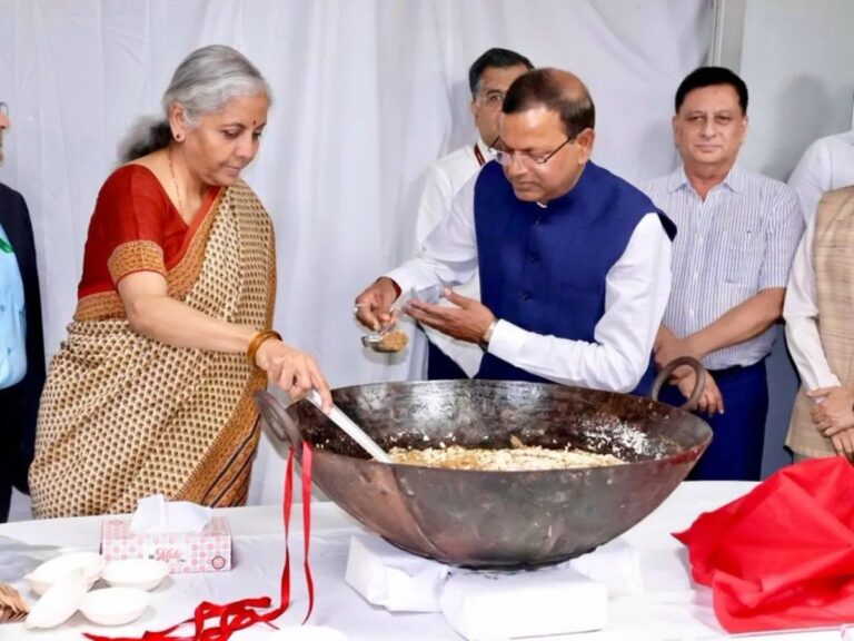 हलवा समारोह: आखिरी चरण में बजट की तैयारी, नॉर्थ ब्लॉक बेसमेंट में रहेंगे अधिकारी