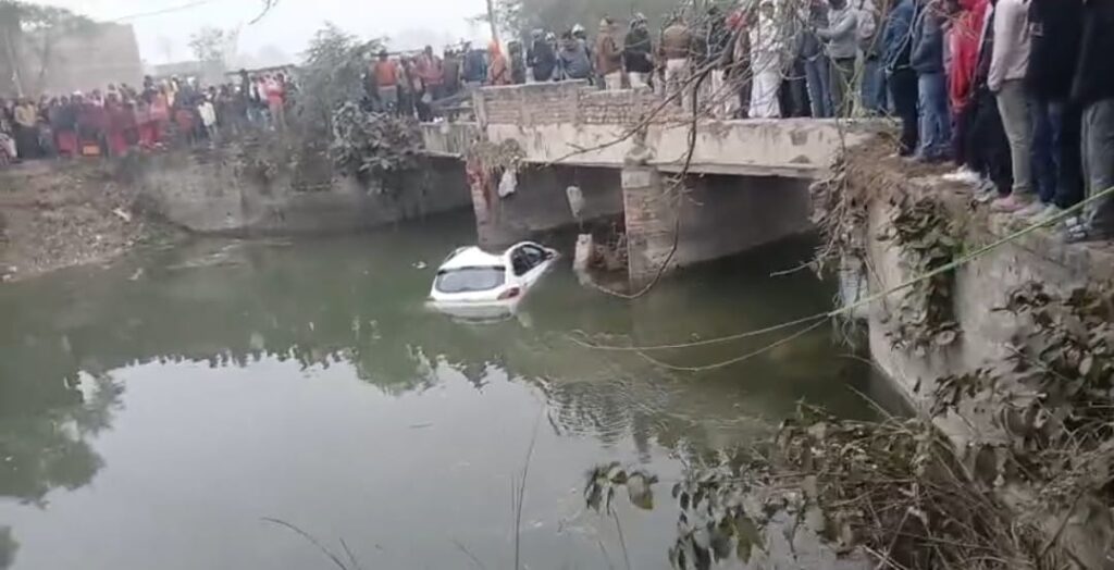वैशाली नहर में गिरी कार, बिजली विभाग के जेई समेत दो की मौत
