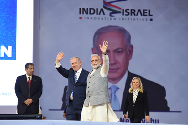 मोदी के इजरायल दौरे पर ‘द यरूशलम पोस्ट’ ने फ्रंट पेज पर लिखा, दो प्राचीन राष्ट्रों ने एक नया अध्याय शुरू किया