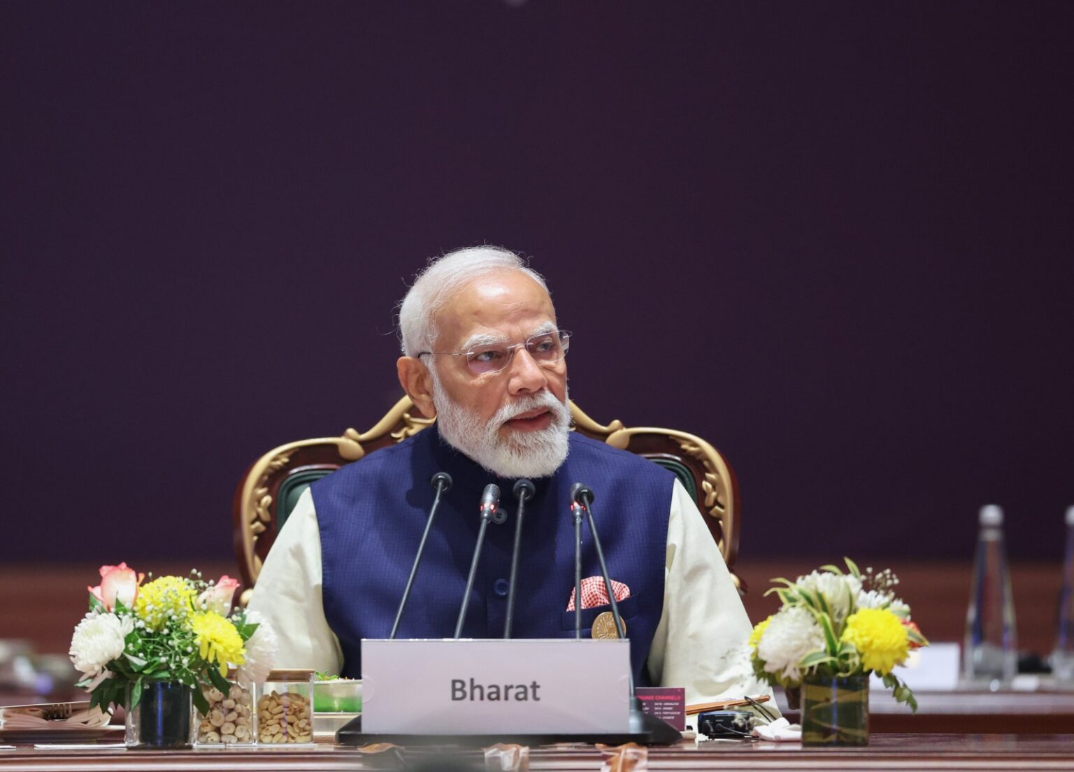 समूची मानवता की भलाई के लिए एआई, इसे बड़े अवसर में बदलें, मोदी ने इंडिया एआई इम्पैक्ट सम्मेलन में किया ऐलान