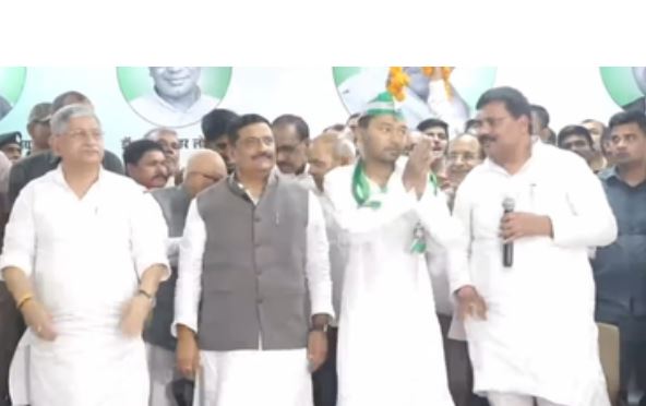 जदयू में शामिल हुए निशांत, कहा- पार्टी और जनता के विश्वास पर खरा उतरने की कोशिश करूंगा