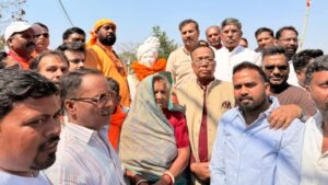 कांके चौक के समीप न्यू मार्केट में अनिल टाइगर की प्रतिमा स्थापित, आदित्य साहू, सुदेश महतो समेत कई लोगों ने दी श्रद्धांजलि