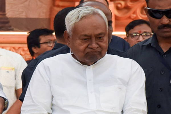 नीतीश कुमार का इस्तीफा, बिहार में नई सरकार गठन का रास्ता साफ