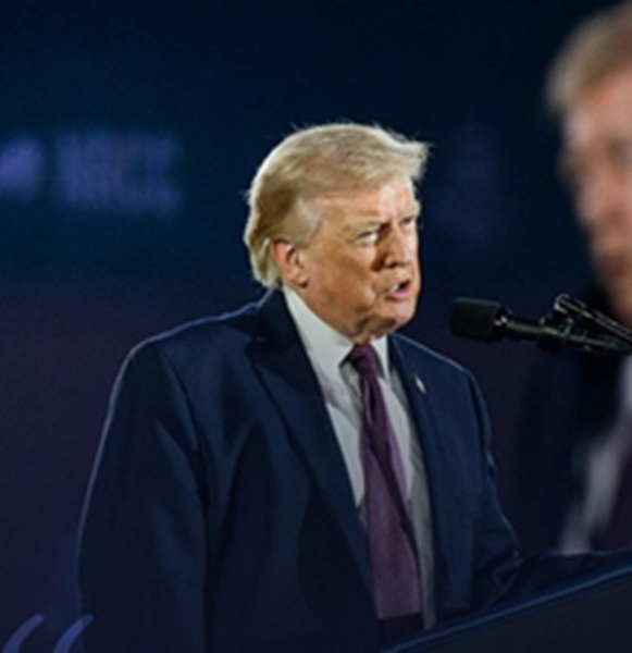 ईरान के साथ चल रहे संघर्ष से अमेरिकी सेना कुछ हफ्तों में बाहर आ सकती है : ट्रंप