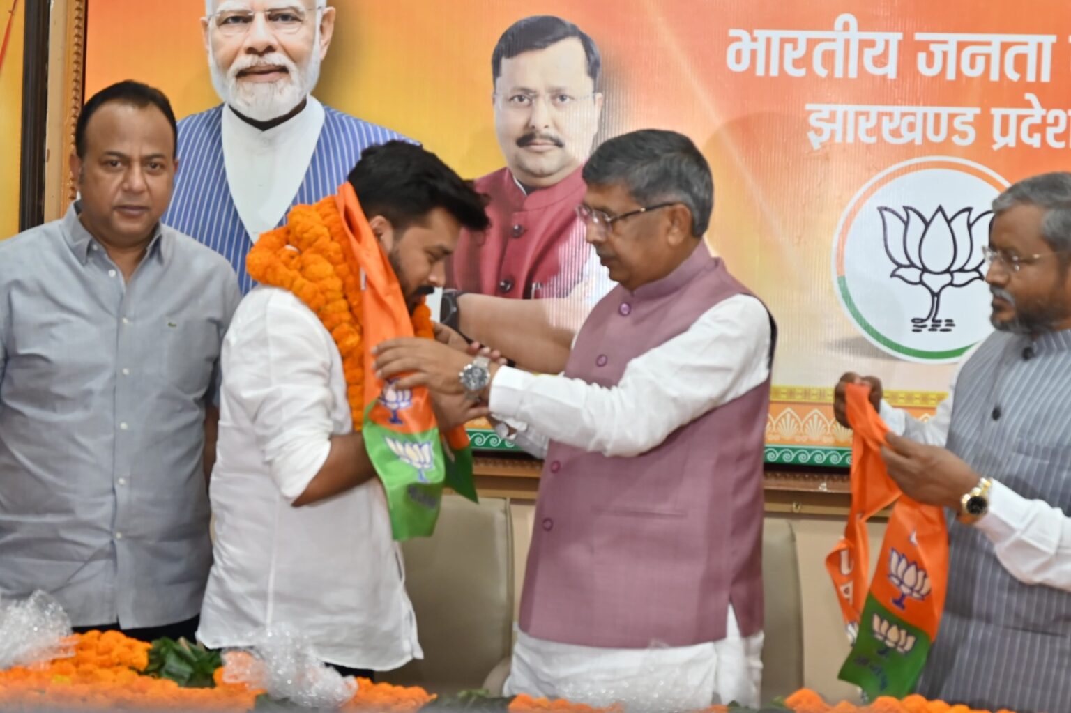 रांची में भाजपा का मिलन समारोह, सैकड़ों युवाओं ने ली पार्टी की सदस्यता