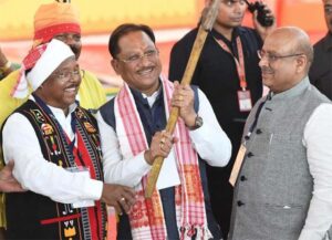 लाल किला में गूंजा जनजातीय गौरव का स्वर, बिरसा मुंडा की 150वीं जयंती पर देशभर से जुटे हजारों प्रतिनिधि