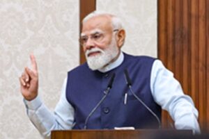 सामूहिक समर्पण और पुरुषार्थ से अक्षुण्ण रहती है राष्ट्र की समृद्धि : मोदी