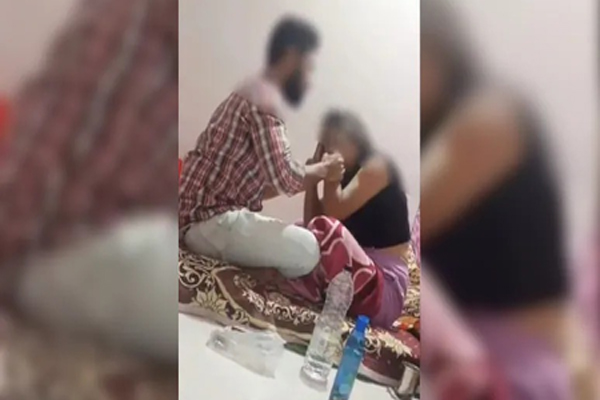 वायु सेना अधिकारी की पत्नी से जुड़े जबरन धर्मांतरण मामले में मौलवी गिरफ्तार