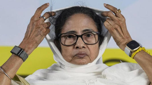 ममता बनर्जी को फिर बड़ा झटका, अब सांसद उड़ाएंगे रातों की नींद, 20 बागियों ने की गुप्त मीटिंग