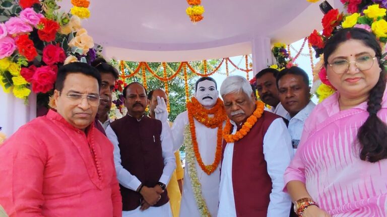 गरीबों, दलितों और शोषितों की आवाज थे अनिल चौरसिया : रघुवर दास