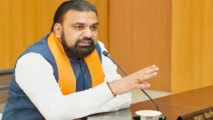 जनता के काम में देरी करने वाले 2700 अफसरों पर गिरेगी गाज, राजगीर-सासाराम में बनेगा नया एयरपोर्ट, सम्राट चौधरी ने किया ऐलान