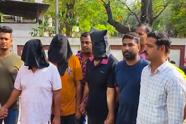 महाराष्ट्र टीईटी पेपर लीक केस: एसटीएफ ने हाजीपुर में साइबर कैफे पर मारा छापा, तीन लोग हिरासत में